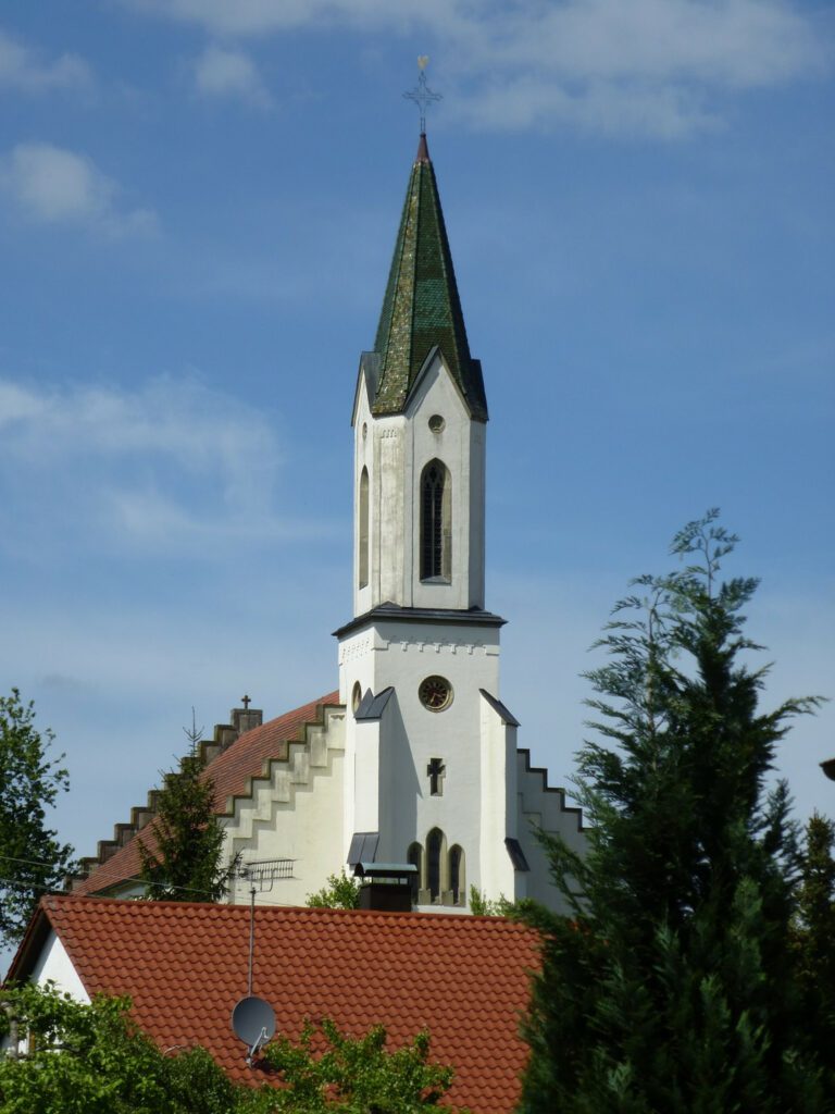 Blick auf Heiligenzimmern (PLZ 72348), Stadtteil von Rosenfeld im Zollernalbkreis, Baden-Württemberg